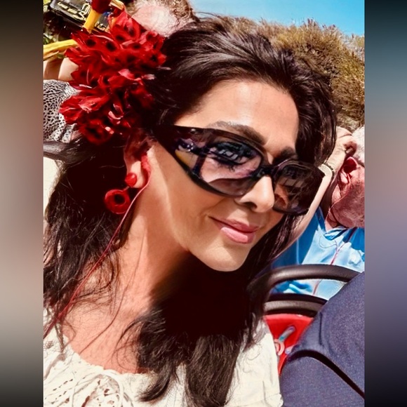 Meet your Posher, Lydia - Picture 14 of 14